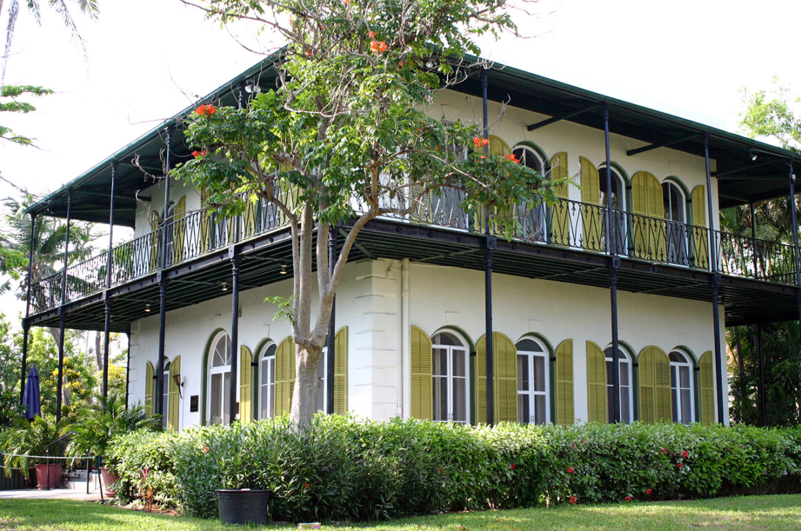 Parbleu, Ernest Hemingway's house Key West, Florida, ph credit Andreas Lamecker, en.wikipedia.org