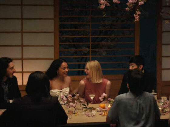 Fonte immagine Discover Roku Gin with Elle Fanning _ The House of Suntory on YouTube CC!